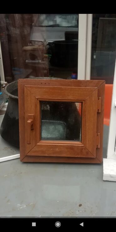 Plastik pəncərələr: İşlənmiş İkiqat şüşə paketi Plastik pəncərə, Еni: 44 sm, Uzunluğu: 43 sm — 24