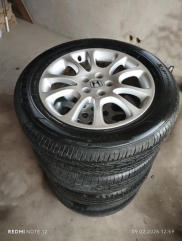 титановая: Комплект колес Honda: оригинальные литые диски R18 с шинами 225/60/18 — 2