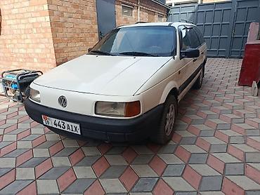 Volkswagen Passat: 1989 г., 1.8 л, Механика, Бензин, Универсал