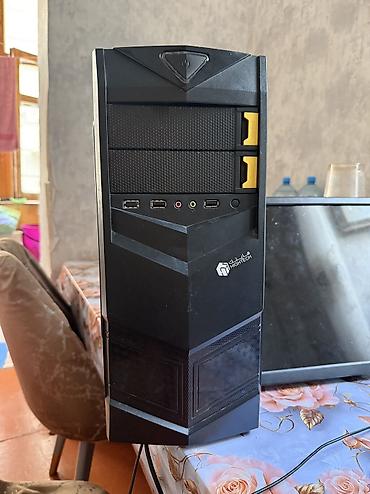 Masaüstü kompüterlər və iş stansiyaları: Ustünda monitor Sıçan Klaviaturada verirem Tam işlakdir. * — 2
