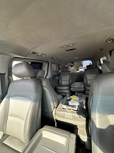 Унаа сатуу: Hyundai H-1: 2008 г., 2.5 л, Автомат, Дизель, Вэн/Минивэн — 10