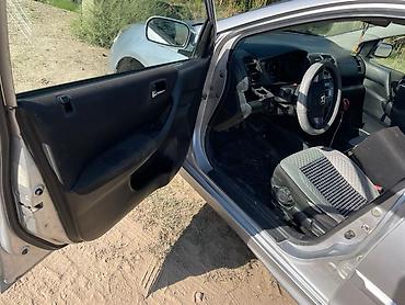 мото каракол: Honda Civic: 2004 г., 1.5 л, Кол менен иштөөчү, Бензин, Хетчбек — 6
