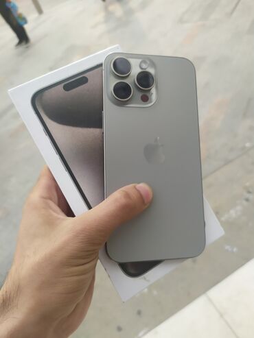 Apple iPhone: IPhone 15 Pro Max, 256 GB, Desert Titanium, Face ID