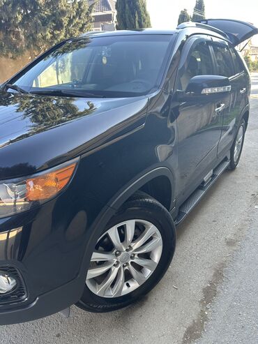 Kia: Kia Sorento: 2 l | 2011 il Ofrouder/SUV — 2