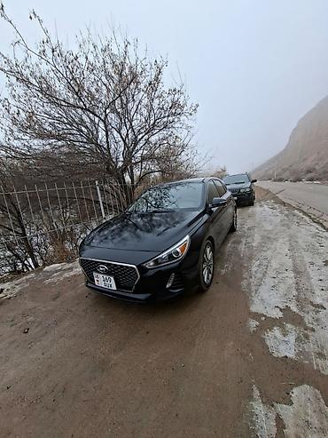 Hyundai: Hyundai i30: 2017 г., 2 л, Механика, Бензин, Хэтчбэк — 1