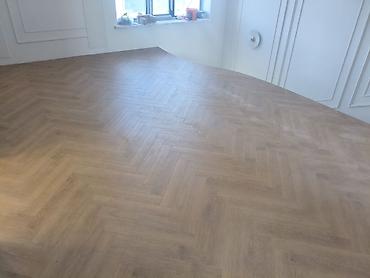 Напольные работы: Укладка пола, Монтаж напольных плинтусов, Стяжка пола | Ковролин, Ламинат, Паркет Больше 6 лет опыта — 7