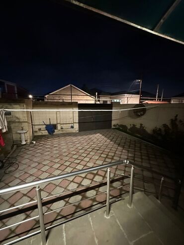 Həyət evləri və villaların satışı: Suraxanı 3 otaqlı, 97 kv. m — 2