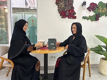 молитва: 🇦🇪 Абая с декоративными акцентами - Крой: свободный прямой силуэт — 6