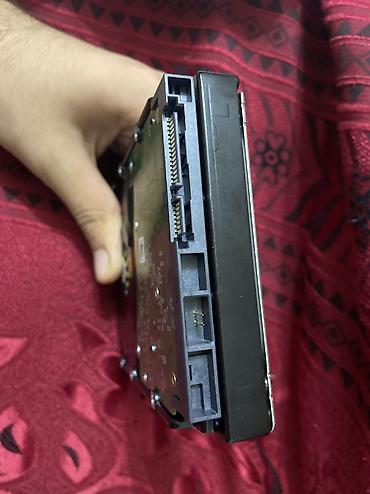 hard disc 1 tb: Çox az işlənib,ofis işində səliqəli və təmiz qalıb təzədən fərqi — 3