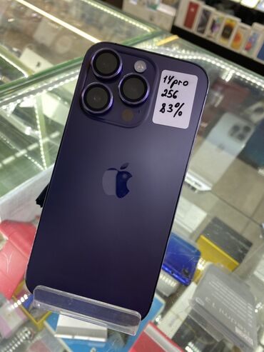 Apple iPhone: IPhone 14 Pro, Б/у, 256 ГБ, Deep Purple, 83 %