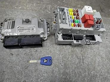 dijagnostika za mercedes vozila: Lancia delta 1.4 T-jet motorni racunar komplet. Lancia delta 1.4 T-jet — 3