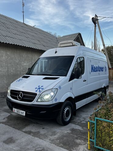 авторынок бишкек мерседес спринтер: Жеңил жүк ташуучу унаа, Mercedes-Benz, Стандарт, 3 т, Колдонулган