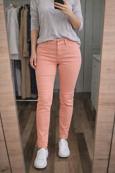 ps baletanke: Ženske pantalone – skinny kroj, breskva/koral roze boja - Model: uske — 1