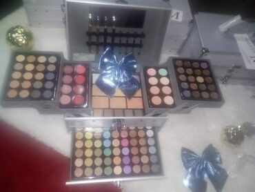 Šminka: Miss Rose Veliki kofer sa sminkom *94 senki *12 ruzeva *12 kremastih — 2