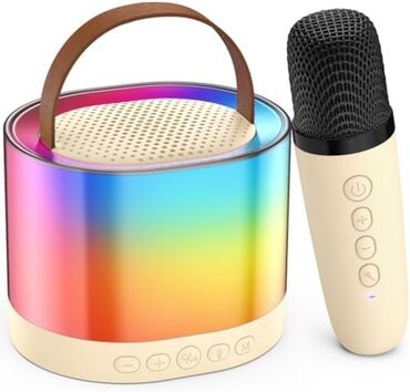 efekt: Karaoke Bluetooth Rgb Prenosni Zvucnik D23 Karaoke mašina ima odličan