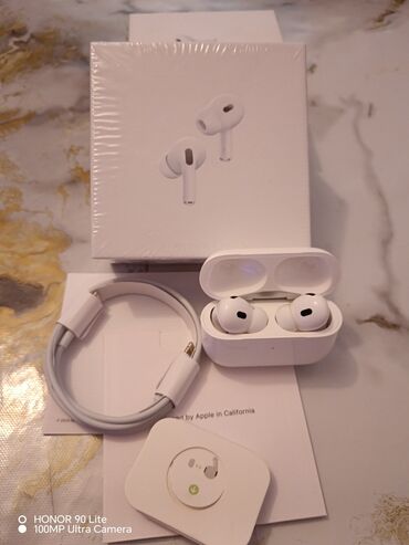 bluetooth qulaqlıq qiyməti: Airpods Pro qulaqciq yenidir 2 ədəddir 1i satilir acilmayib