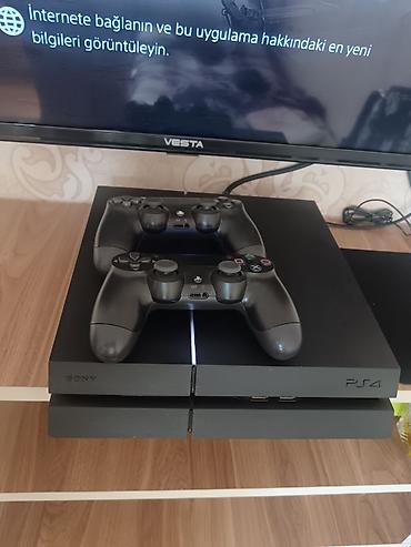 ремонт плейстейшен 5: Sony PlayStation 4 (PS4) – Fat model, qara rəng Komplekt: - PS4 — 1