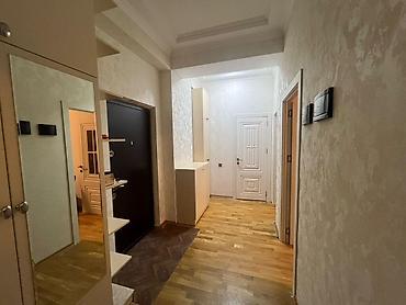 Uzunmüddətli kirayə mənzillər: ●🪻 Neftçilər Metrosunun düz yaxınlığında, Tam Təmirli və bütün — 3