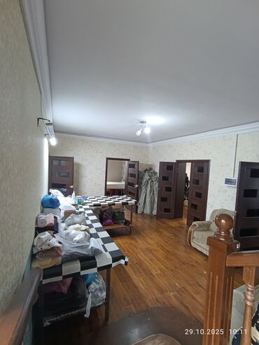 Продажа домов: Дом, 2015 м², 6 комнат, Риэлтор, Косметический ремонт — 4