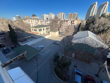 Köhnə tikili: Bakı, Yasamal, 2 otaqlı, Köhnə tikili, m. Elmlər Akademiyası, 75 kv. m — 15