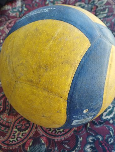 мяч для валейбола: Мячи