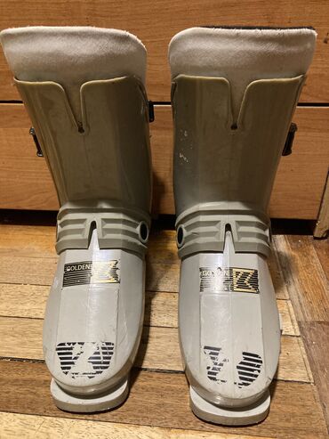 лыжные ботинки: Лыжные ботинки производство Австрия размер 36-37. Лыжные ботинки