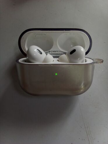 Продаю наушники airpods 2 pro в хорошим состоянии оригинал в комплекте lalafo.kg да Продаю наушники airpods 2 pro в хорошим состоянии оригинал в комплекте
