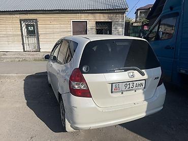 Honda Fit: 2003 г., 1.3 л, Вариатор, Бензин, Хэтчбэк at lalafo.kg Honda Fit: 2003 г., 1.3 л, Вариатор, Бензин, Хэтчбэк