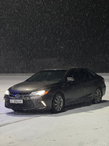 Toyota: Toyota Camry: 2015 г., 2.5 л, Гибрид