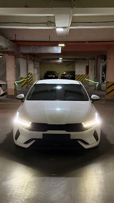 Kia K5: 2022 г., 2 л, Гибрид, Седан