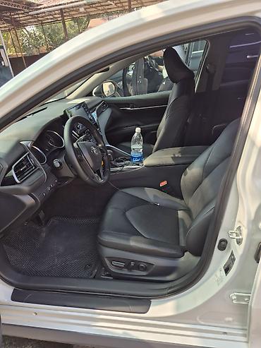 f 4: Toyota Camry: 2021 г., 2 л, Вариатор, Бензин, Седан — 6