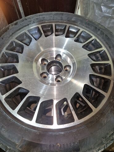 mercedes bolt: İşlənmiş Disk təkər Mercedes-Benz 215 / 65 / R 17, 5 Boltlu