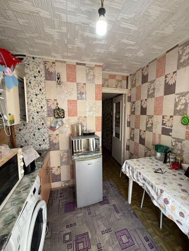 срочно сдаётся квартира маладая гвардия: 1 бөлмө, 32 кв. м, 104-серия, 4 кабат, Косметикалык ремонт