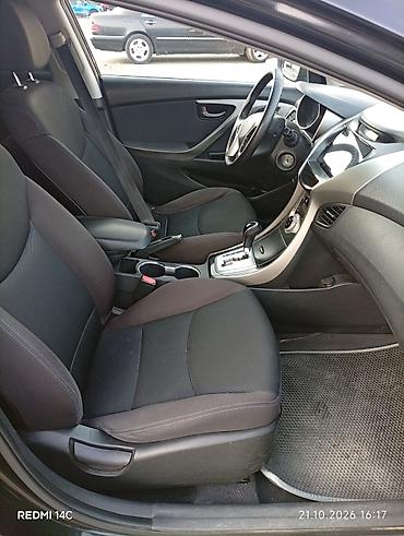 afdomobil: Hyundai Elantra: 1.8 l | 2011 il Sedan — 7