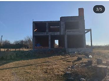 участок с времянкой: Ev Satılır: Yari tikili 10 sot torpaqda 2 mərtəbəli tikili – — 4
