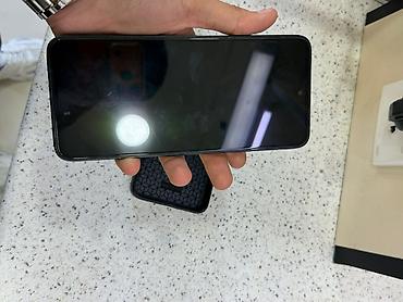 redmi 9 islenmis: Redmi 13, 256 GB, rəng - Qara, Barmaq izi — 2