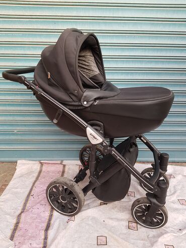 Gəzinti arabaları: Klassik gəzinti arabası, Anex, Yeni, Cins: Oğlan, Yaş: 30 ay, Ünvandan götürmə, Ödənişli çatdırılma — 4