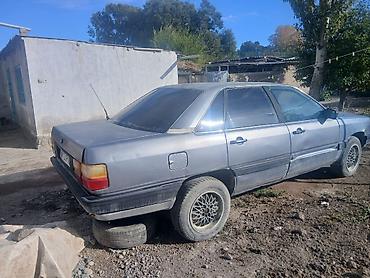 byd u8: Audi 100: 1989 г., 1.8 л, Механика, Бензин, Седан — 2
