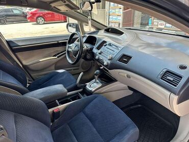 honda masinlari: Honda Civic: 1.3 l. | 2008 il | Sedan