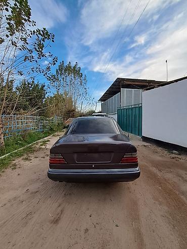 рычаг мерседес 124: Mercedes-Benz W124: 1993 г., Механика, Седан — 2