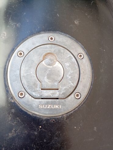 кроссовые мотоциклы ктм: Мотоцикл Suzuki (спорт/стрит). Основные особенности: - Топливный бак