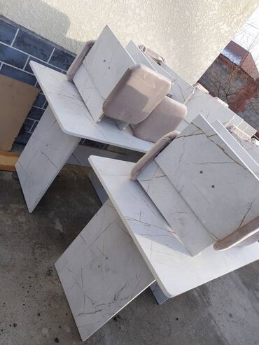 Другая мебель: Кухонный стол 4 табуретка комплект новый оптом баасы 3500сом готовые — 11