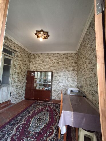 Həyət evləri və villaların satışı: 3 otaqlı, 107 kv. m, Kredit yoxdur, Orta təmir — 9