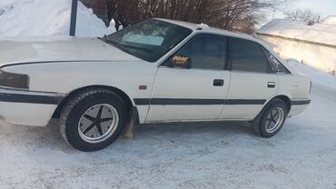 Mazda: Mazda 626: 1988 г., 2 л, Механика, Бензин, Хэтчбэк