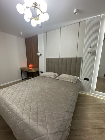 купить квартиру без посредников от хозяина: 4 комнаты, 80 м², 2 этаж, Дизайнерский ремонт
