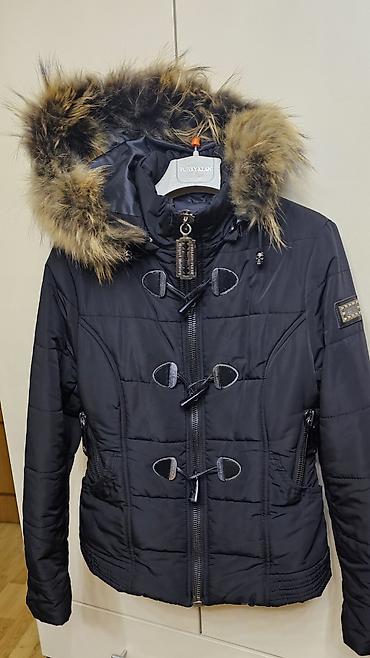 Kurtkalar: Qadın üçün isti gödəkçə"Philipp Plein".Yaxşı vəziyyətdədir.Mexi — 1