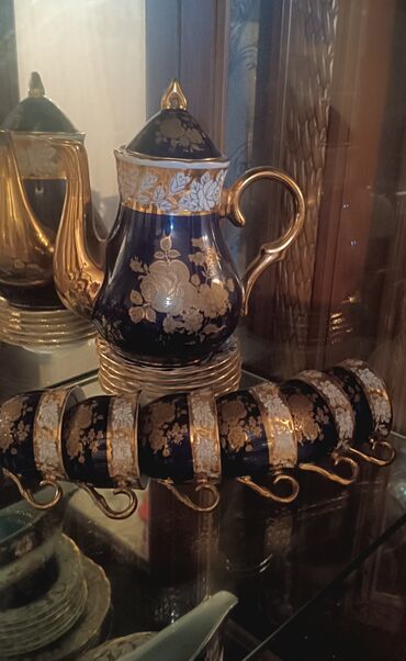 Çay dəstləri və servizlər: Çay dəsti, rəng - Göy, Farfor, 12 nəfərlik