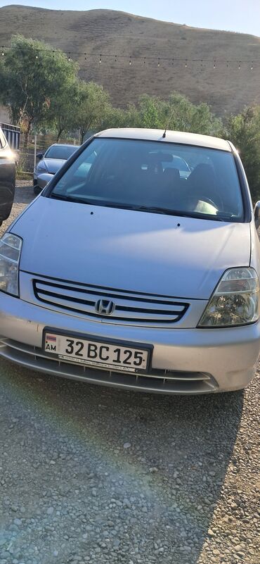 или меняю на дом: Honda Stream: 2005 г., 2 л, Автомат, Бензин, Минивэн
