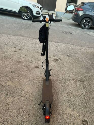 Elektrikli samokatlar: Xiaomi pro 2 Ustunde aksesuarlar verilir pakriskalar yenidi.,2 adapter — 9