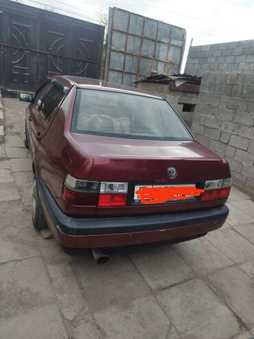 андроид авто: Volkswagen Vento: 1992 г., 1.8 л, Механика, Бензин, Седан